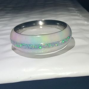 Opal ring, wedding band